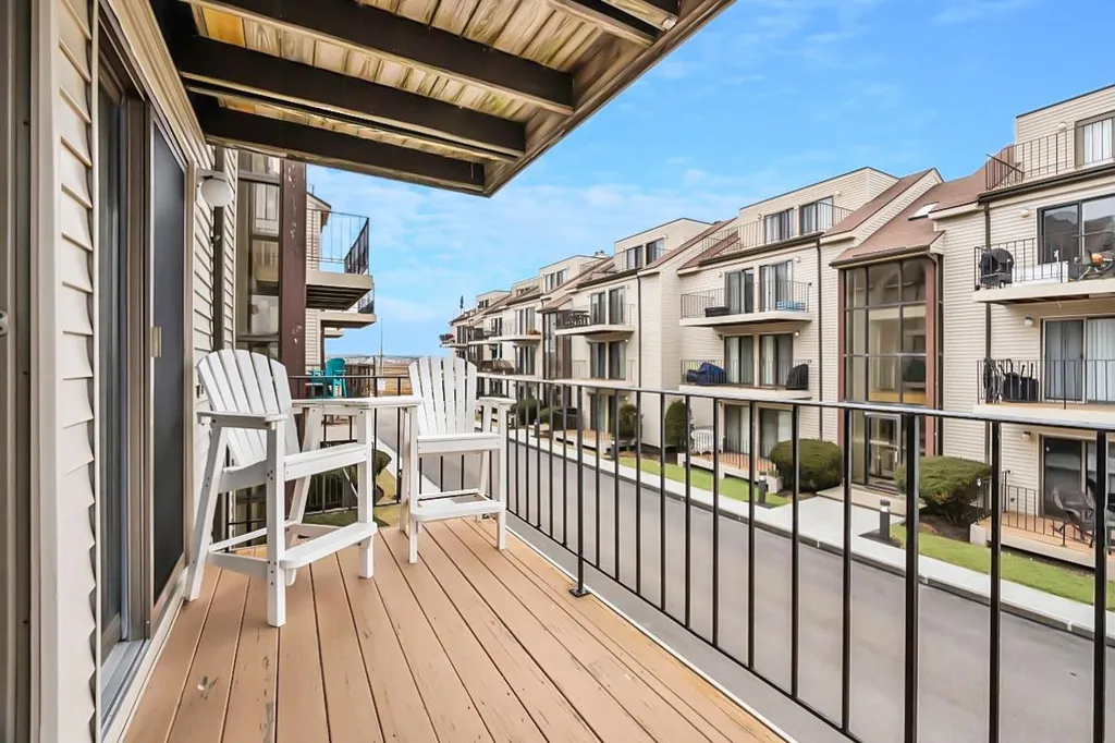 461 Ocean Boulevard Hampton NH 03842
