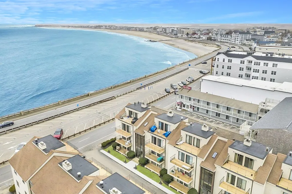 461 Ocean Boulevard Hampton NH 03842