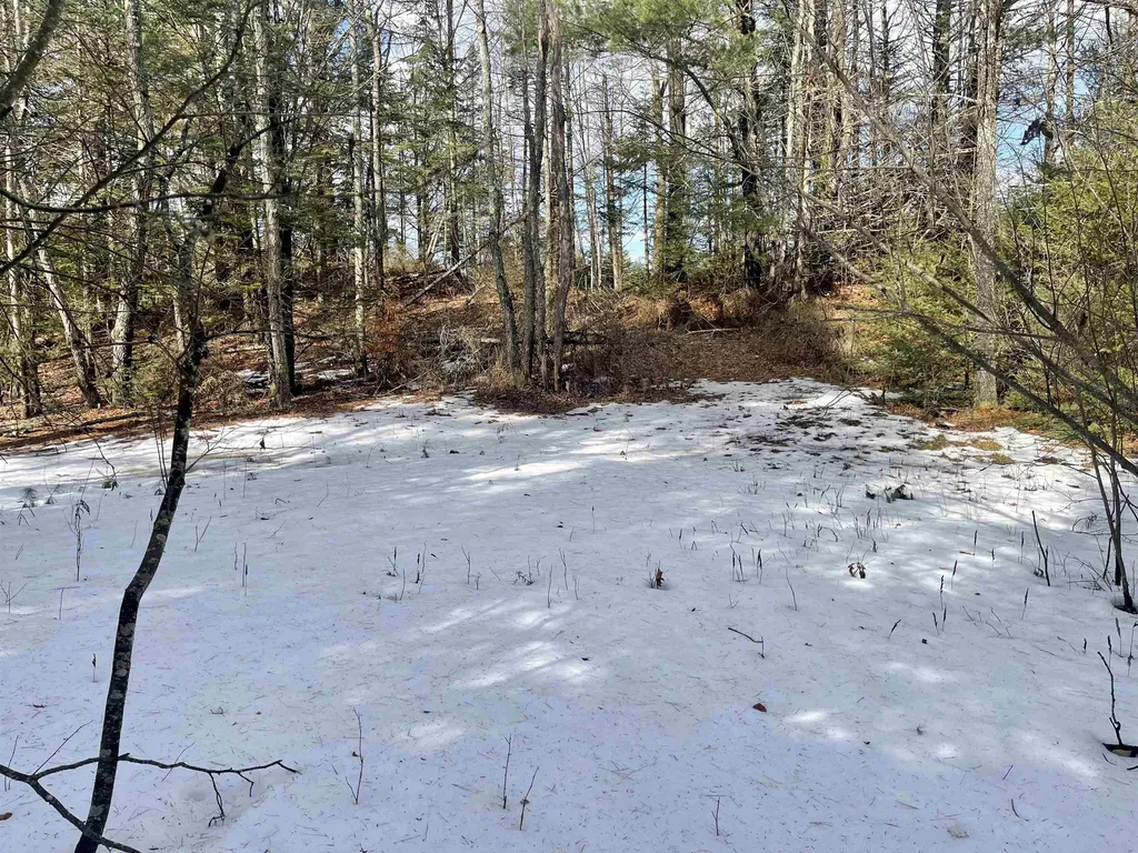 00 Sunapee Circle Haverhill NH 03774