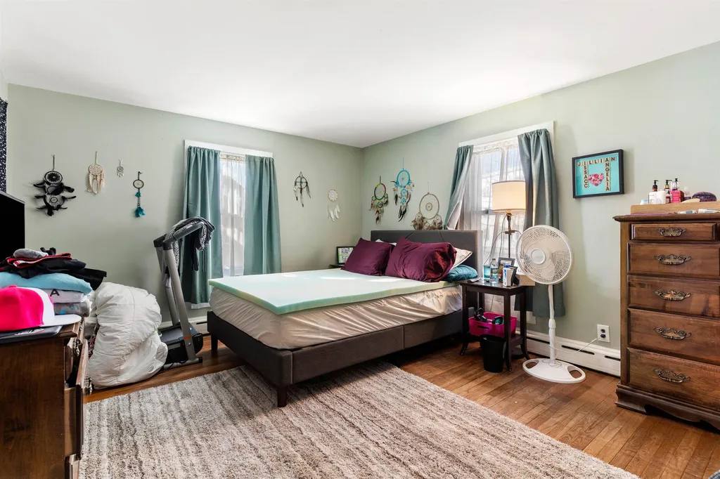 105 Allds Street Nashua NH 03060