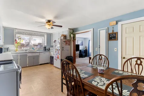 105 Allds Street Nashua NH 03060