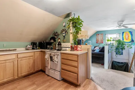 105 Allds Street Nashua NH 03060