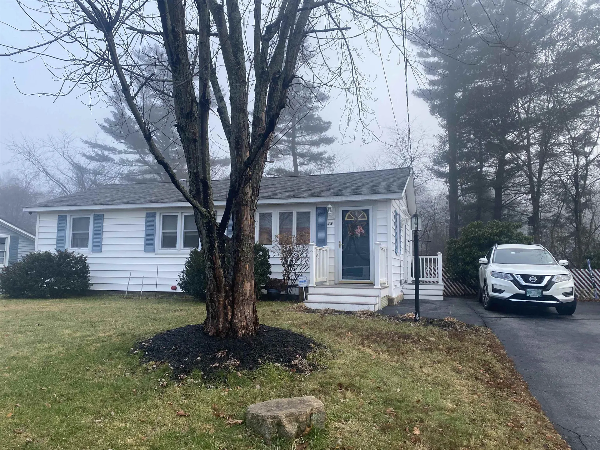19 Kelwyn Drive Somersworth NH 03878