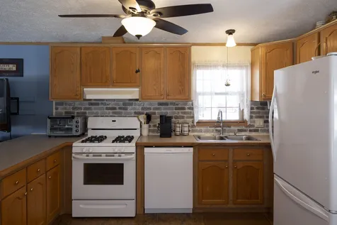 38 Joshua Street Rochester NH 03867