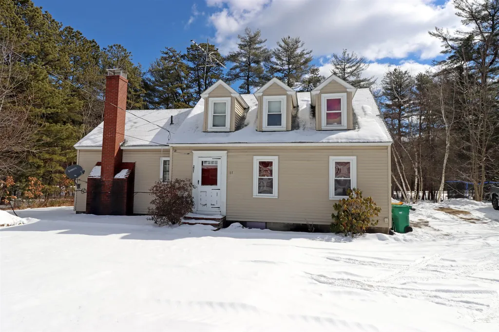 67 Milton Road Rochester NH 03868