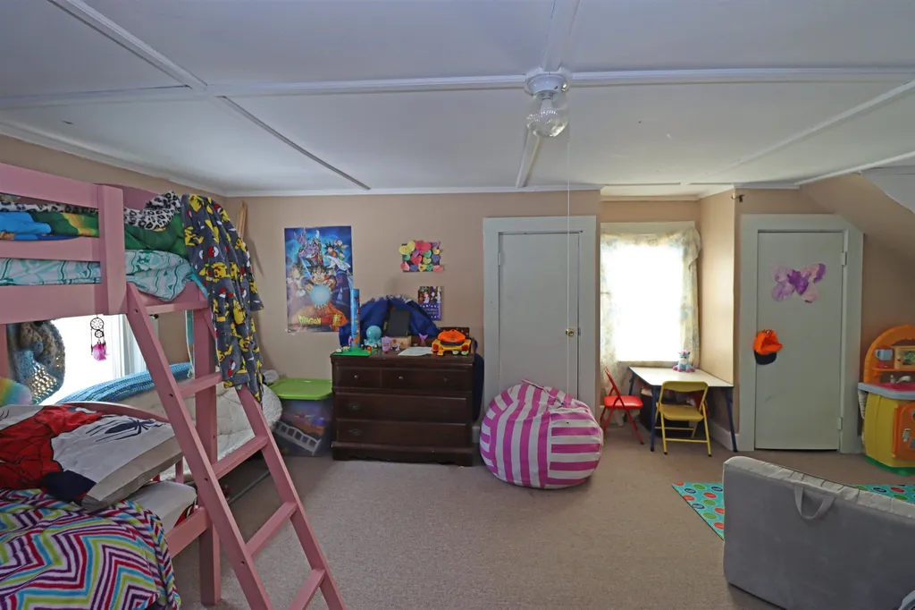 67 Milton Road Rochester NH 03868