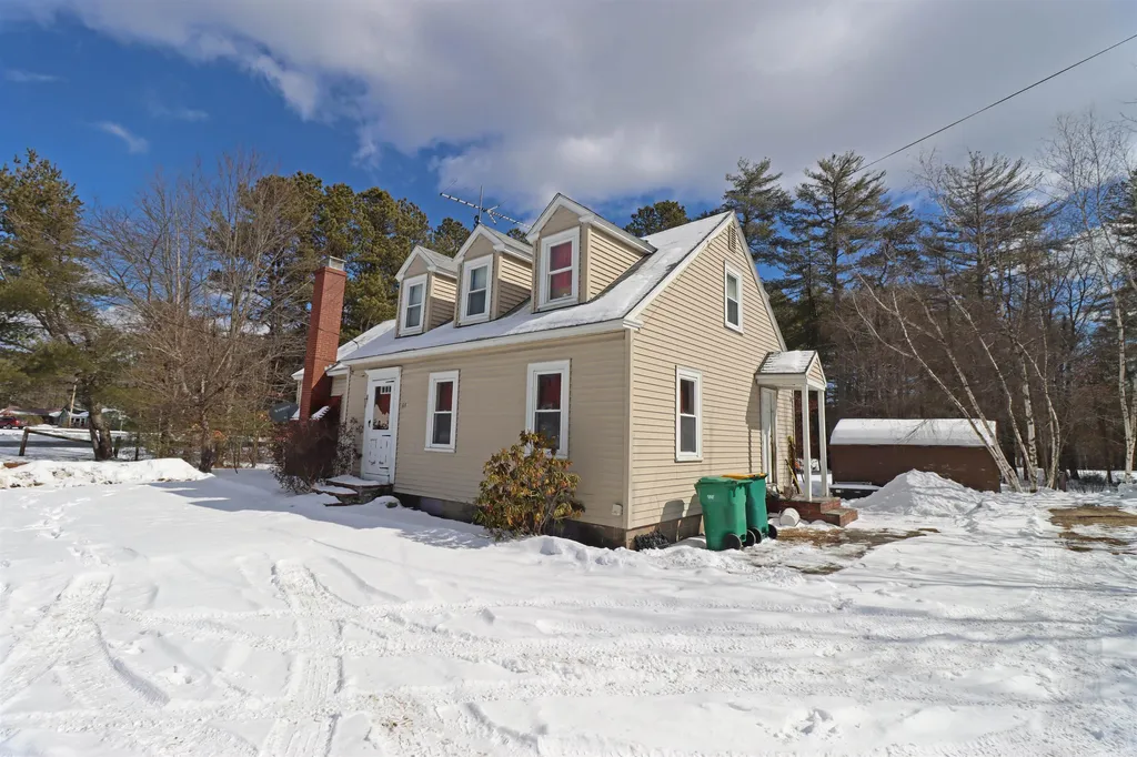 67 Milton Road Rochester NH 03868