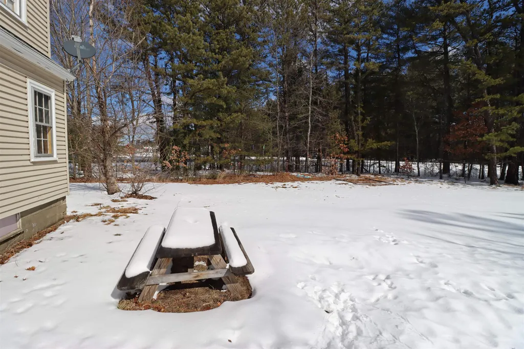 67 Milton Road Rochester NH 03868
