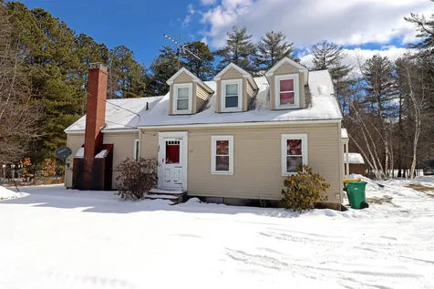 67 Milton Road Rochester NH 03868