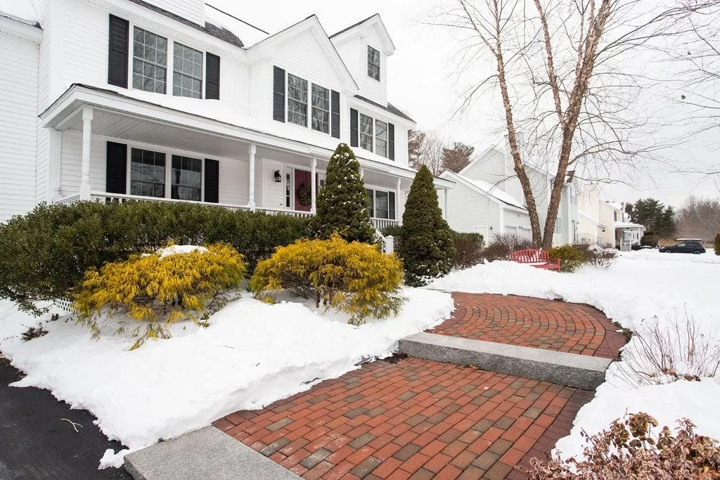 90 Nathaniel Drive Portsmouth NH 03801