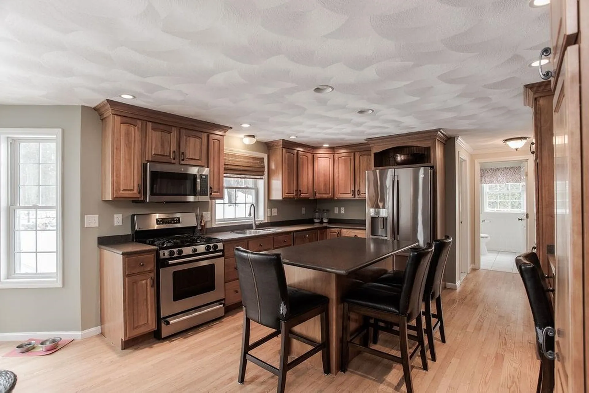 90 Nathaniel Drive Portsmouth NH 03801