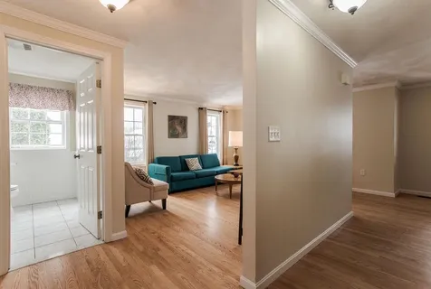 90 Nathaniel Drive Portsmouth NH 03801