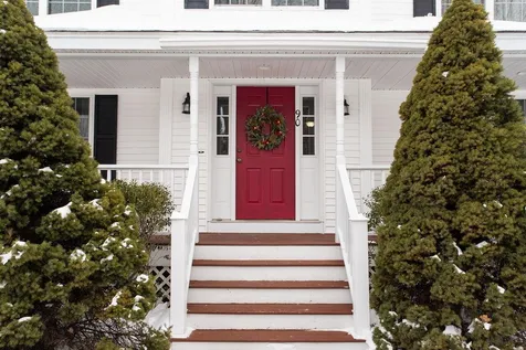 90 Nathaniel Drive Portsmouth NH 03801