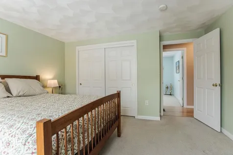 90 Nathaniel Drive Portsmouth NH 03801