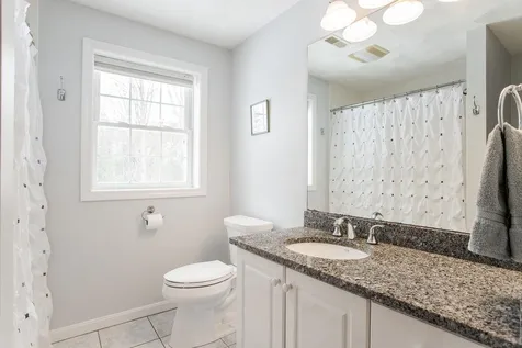 90 Nathaniel Drive Portsmouth NH 03801