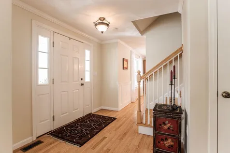 90 Nathaniel Drive Portsmouth NH 03801