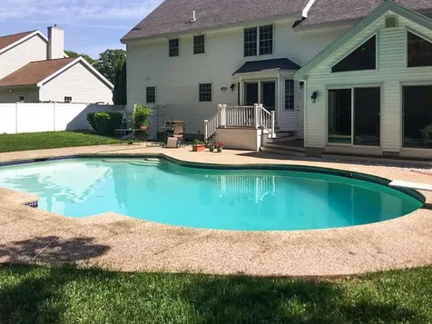 90 Nathaniel Drive Portsmouth NH 03801