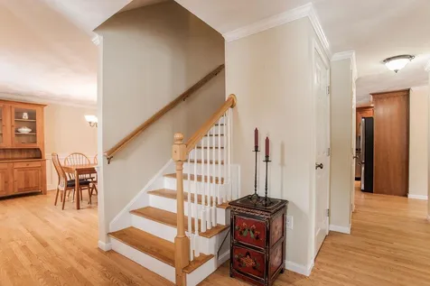 90 Nathaniel Drive Portsmouth NH 03801