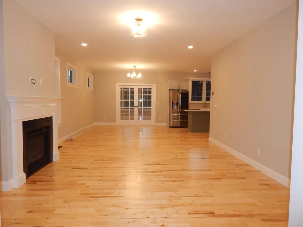 23 Rose Fountain Lane Hampton NH 03842