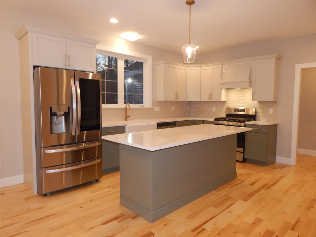 23 Rose Fountain Lane Hampton NH 03842