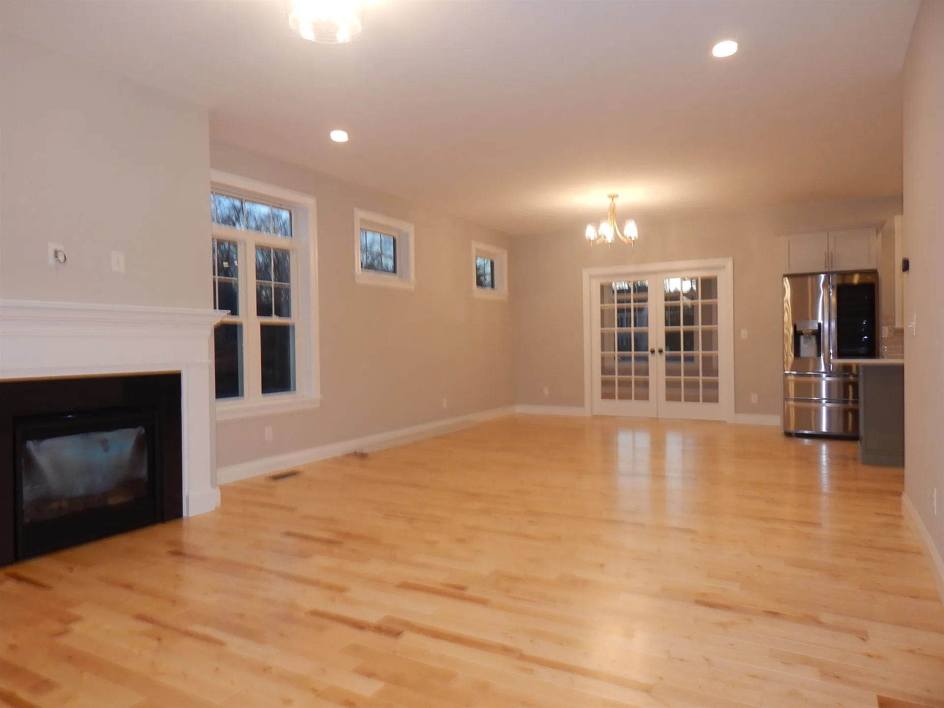 23 Rose Fountain Lane Hampton NH 03842