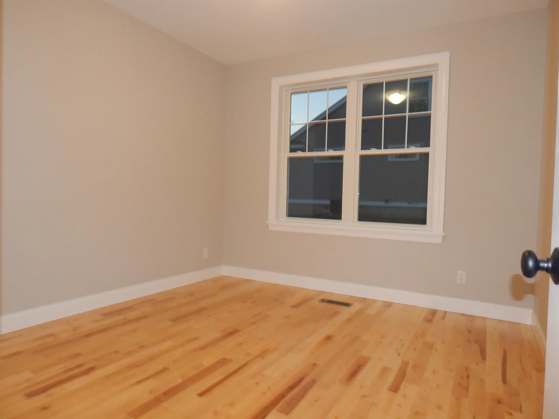 23 Rose Fountain Lane Hampton NH 03842