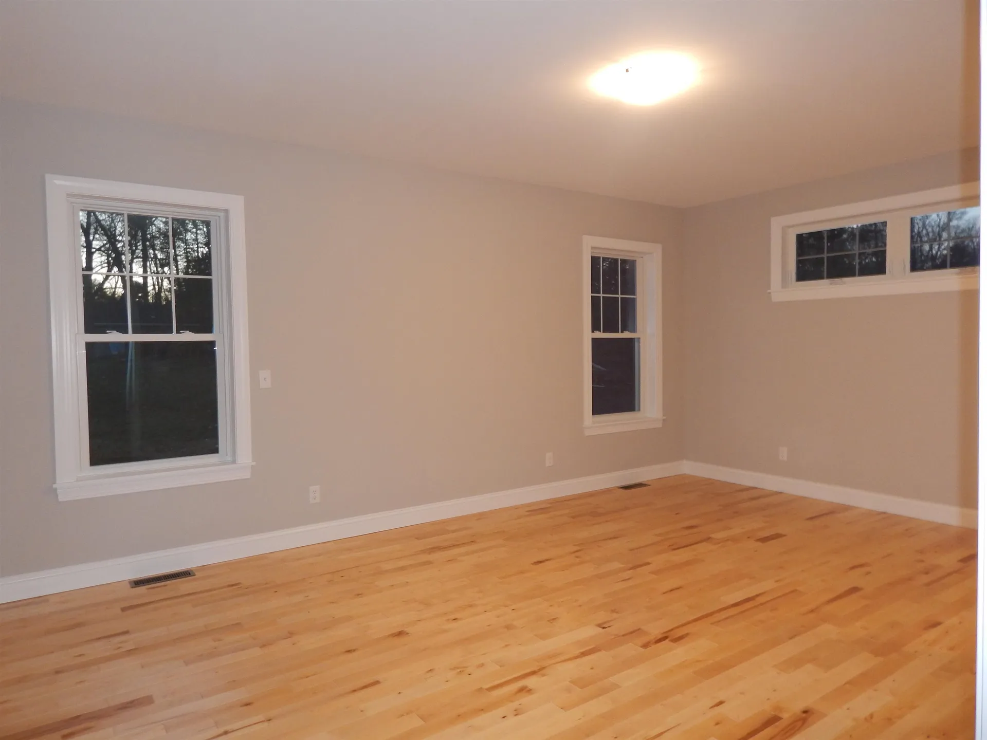 23 Rose Fountain Lane Hampton NH 03842