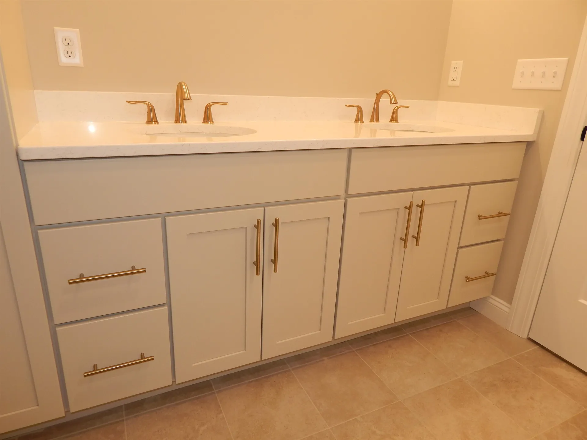 23 Rose Fountain Lane Hampton NH 03842