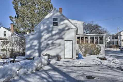 39 Water Street Keene NH 03431
