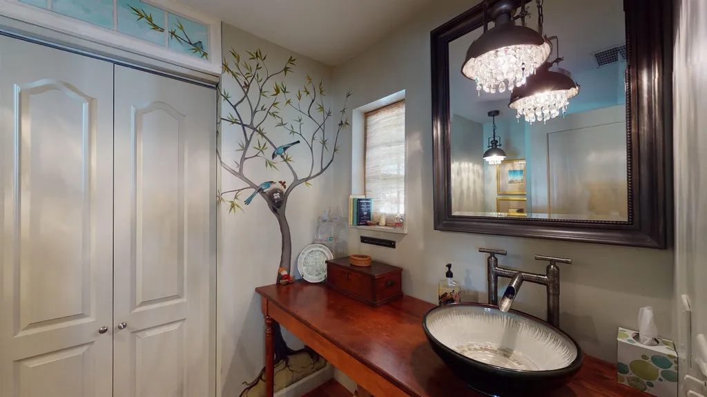 462 Monkton Road Ferrisburgh VT 05456