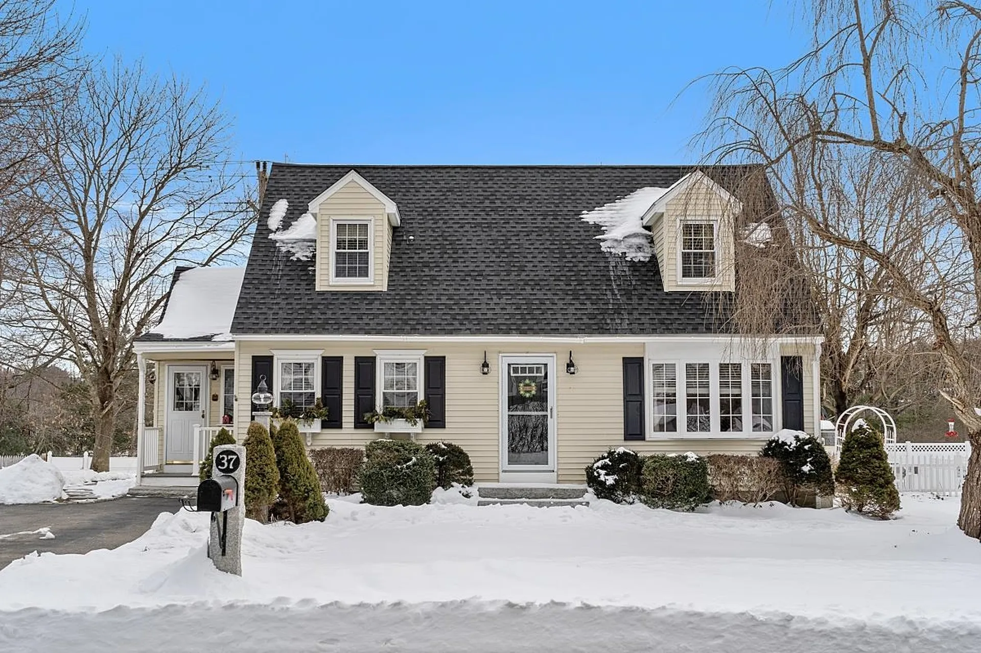 37 Syracuse Road Nashua NH 03064