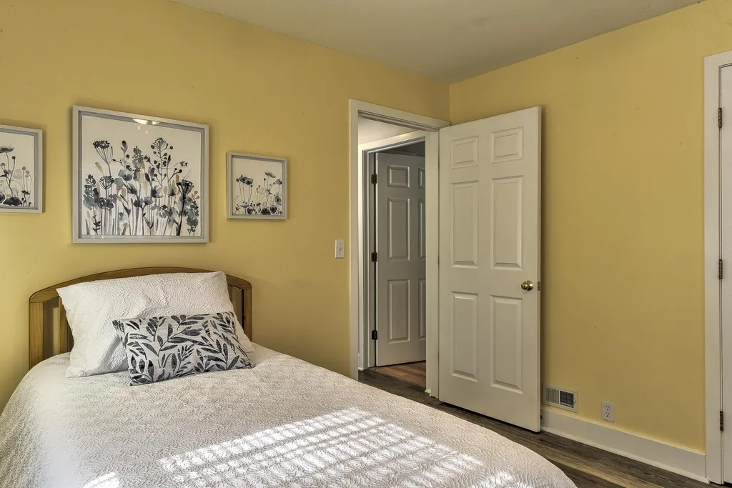 63 Talbot Hill Road Swanzey NH 03446