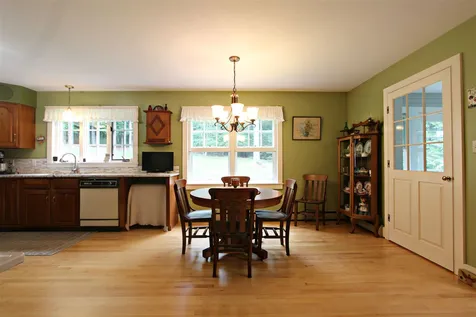 92 Coolidge Circle St. Johnsbury VT 05819