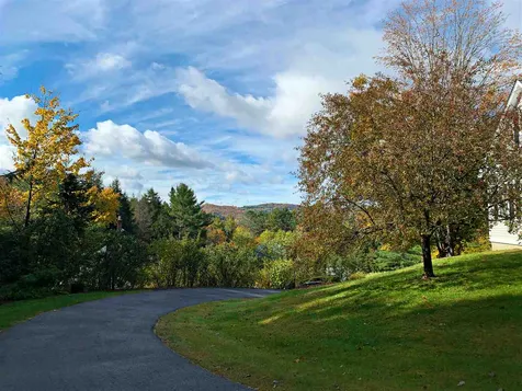 92 Coolidge Circle St. Johnsbury VT 05819
