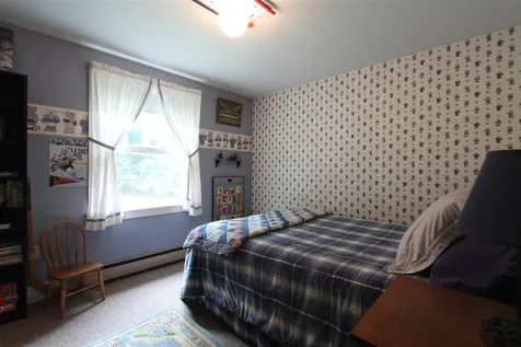 92 Coolidge Circle St. Johnsbury VT 05819