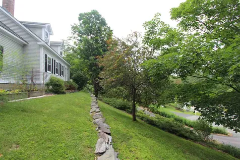 92 Coolidge Circle St. Johnsbury VT 05819