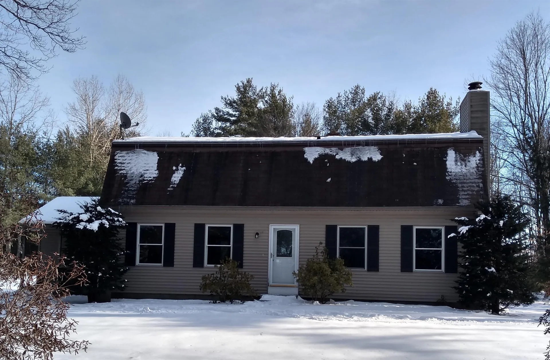 33 Goodell Avenue Swanzey NH 03446