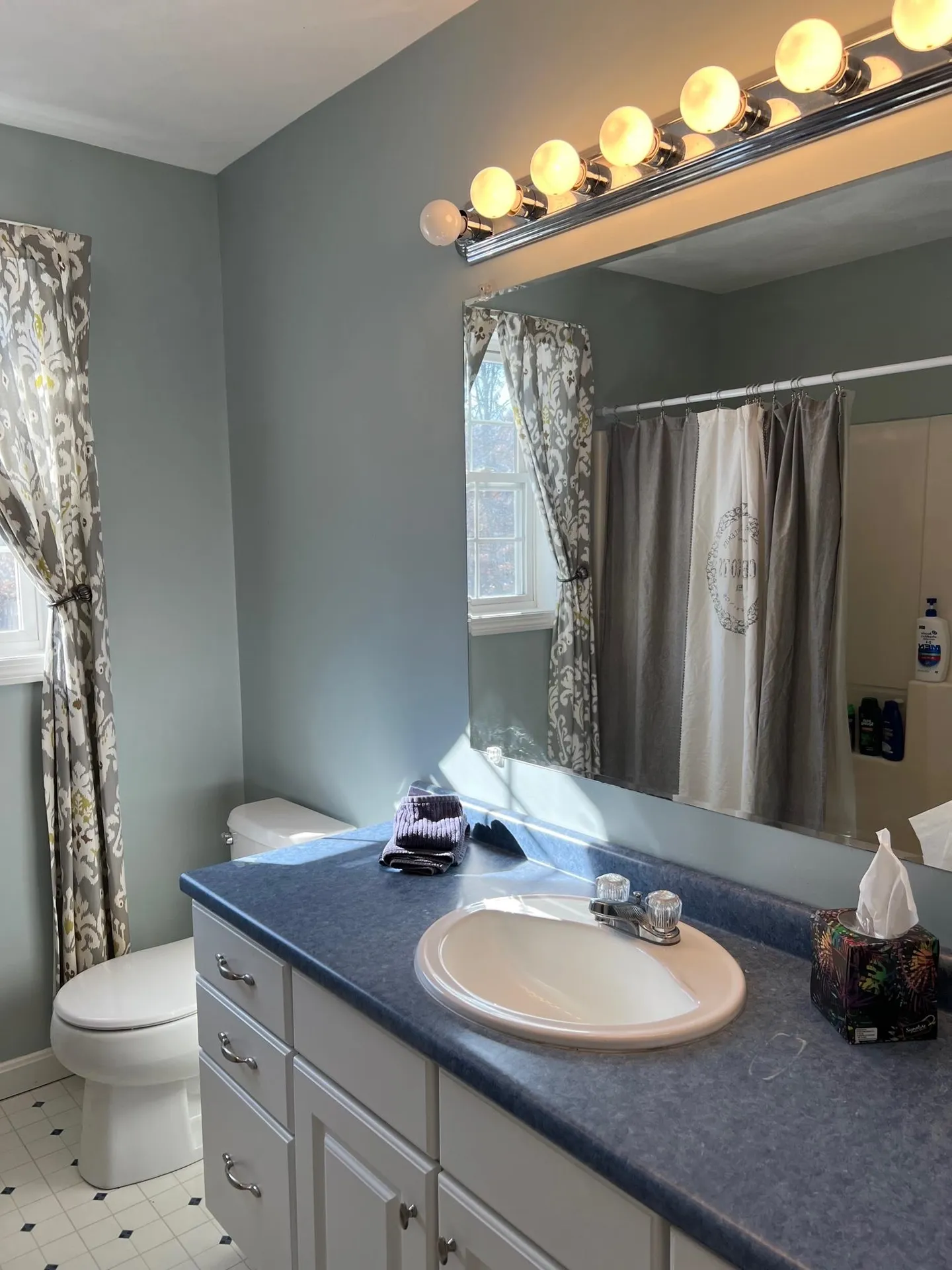 14 Moeckel Road Windham NH 03087