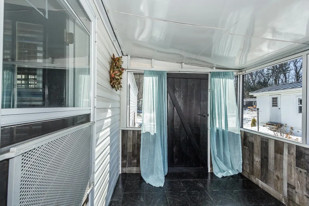 98 Riverbend Way Woodstock VT 05091