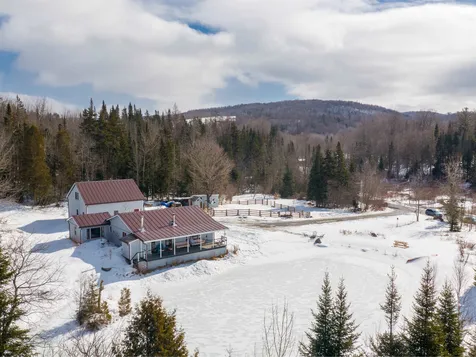 1368 Macdonald Road Washington VT 05675