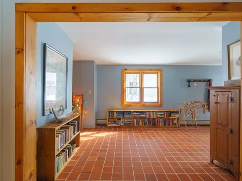 1368 Macdonald Road Washington VT 05675