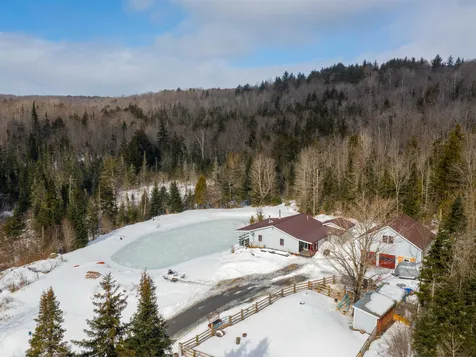 1368 Macdonald Road Washington VT 05675