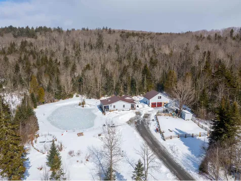 1368 Macdonald Road Washington VT 05675