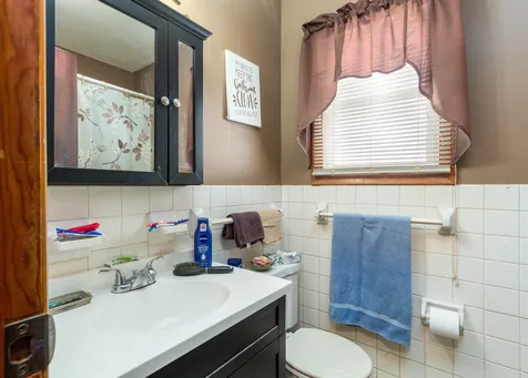 174-176 James Avenue Burlington VT 05408