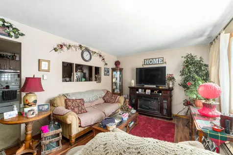 174-176 James Avenue Burlington VT 05408