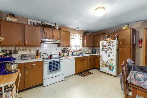 174-176 James Avenue Burlington VT 05408