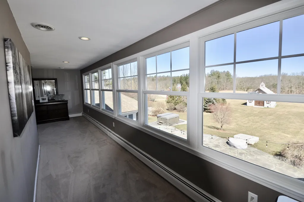 146 Dow Road Hollis NH 03049
