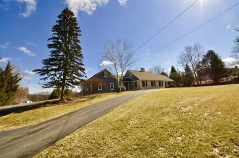 146 Dow Road Hollis NH 03049