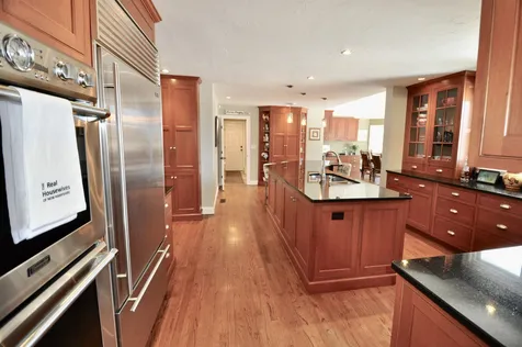 146 Dow Road Hollis NH 03049