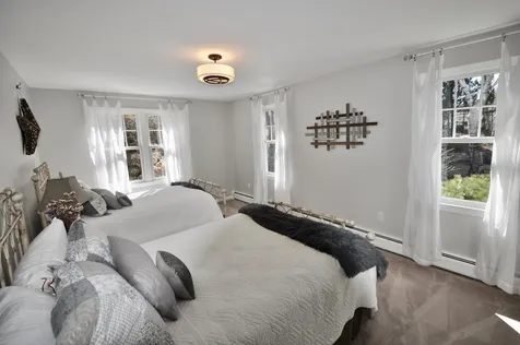 146 Dow Road Hollis NH 03049
